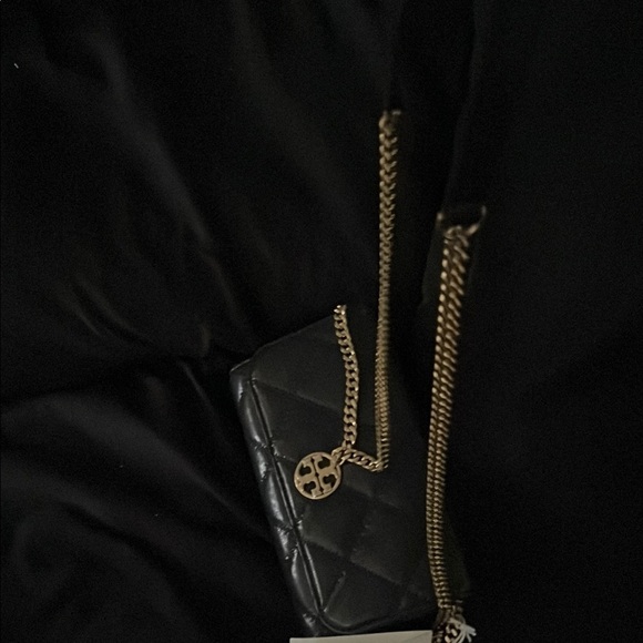 Tory Burch Black Chameleon Willa Mini Chain Wallet with Gold chain - Picture 5 of 6